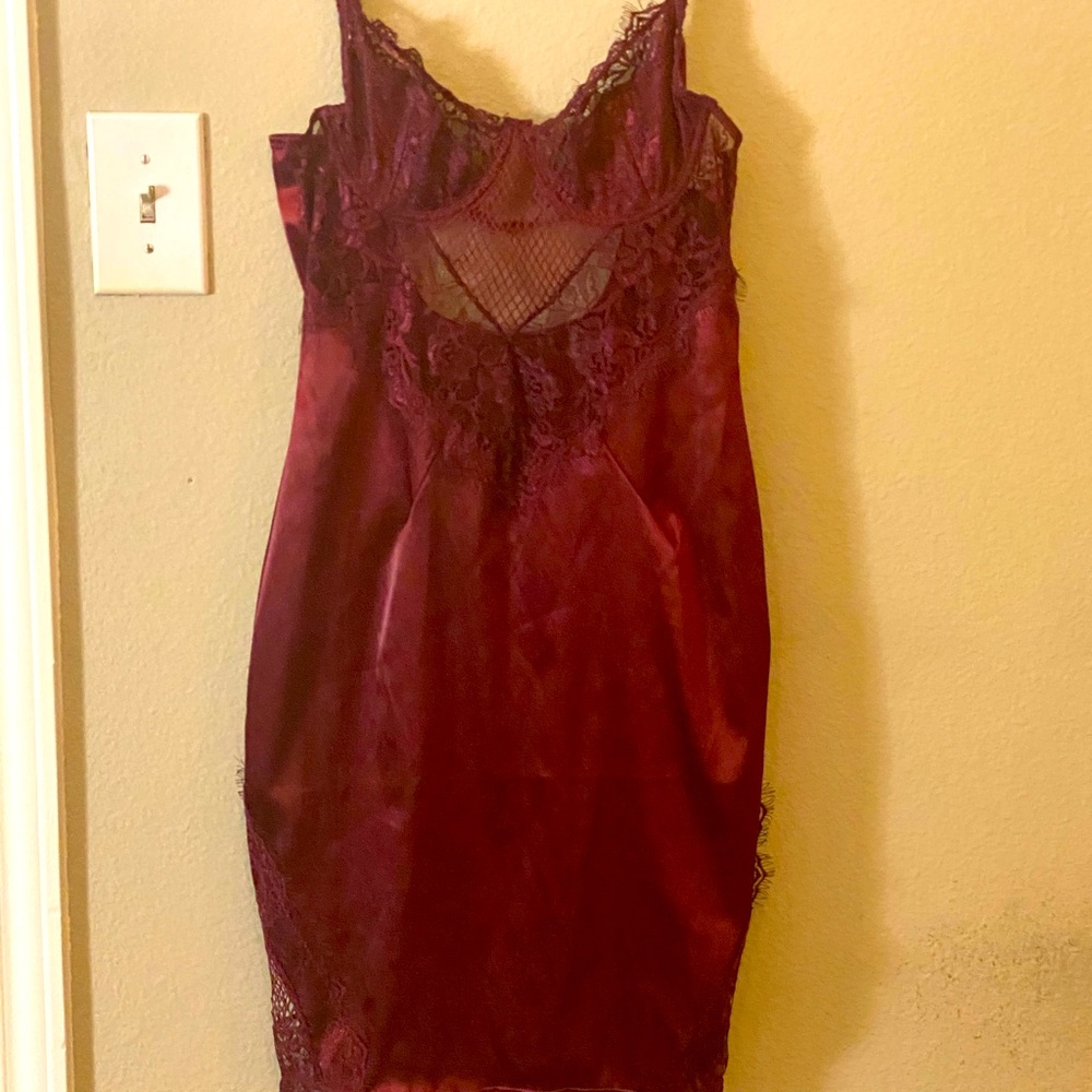 Lace Dress Like New